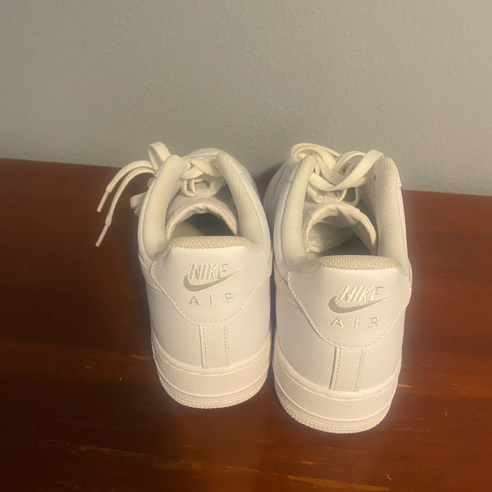 Nike Men's White Athletic Shorts Air Force 1 new - Picture 6 of 6